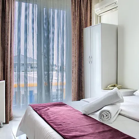 Hotel Yeniciftlik Hotel 2*